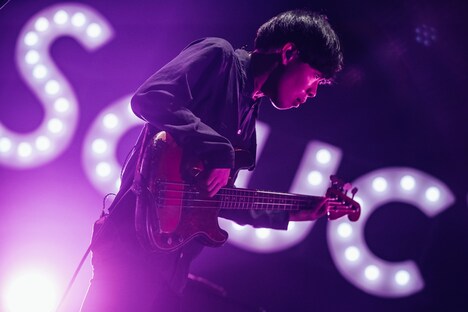 秋澤和貴（B）（撮影：日吉“JP”純平）