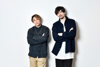 左からRIKU（THE RAMPAGE from EXILE TRIBE）、城田優。