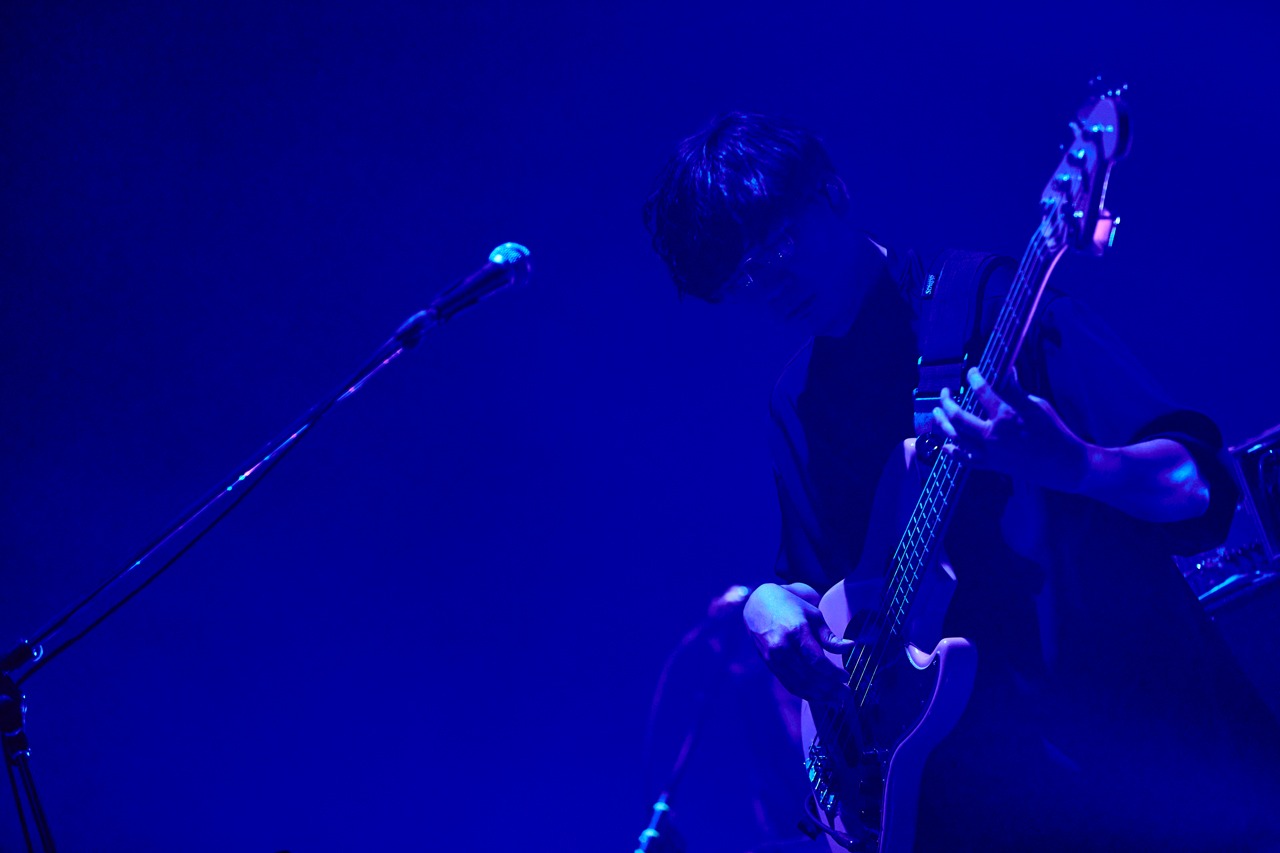 「indigo la End ONEMAN TOUR 2020-2021『夜警』」東京・東京国際フォーラム ホールA公演の様子。（撮影：鳥居洋介）