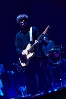 「indigo la End ONEMAN TOUR 2020-2021『夜警』」東京・東京国際フォーラム ホールA公演の様子。（撮影：鳥居洋介）