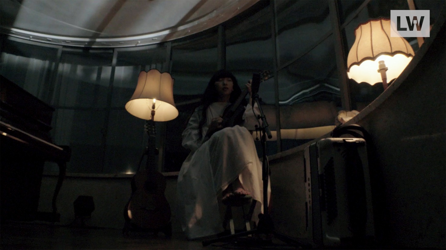 「Hara X Ichiko Aoba quiet solo concert "Windswept Adan"」より。