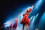 本日12月6日に開催された有観客ワンマンライブ「あゆみクリパまき2020」の様子。(Photo by mao)