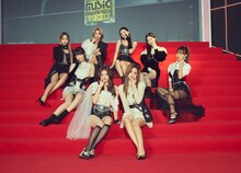 「2020 Mnet ASIAN MUSIC AWARDS (MAMA)」のレッドカーペットに登場したTWICE。(c)CJ ENM Co., Ltd, All Rights Reserved.