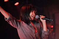 木原さとみ（写真提供：EPICレコードジャパン）