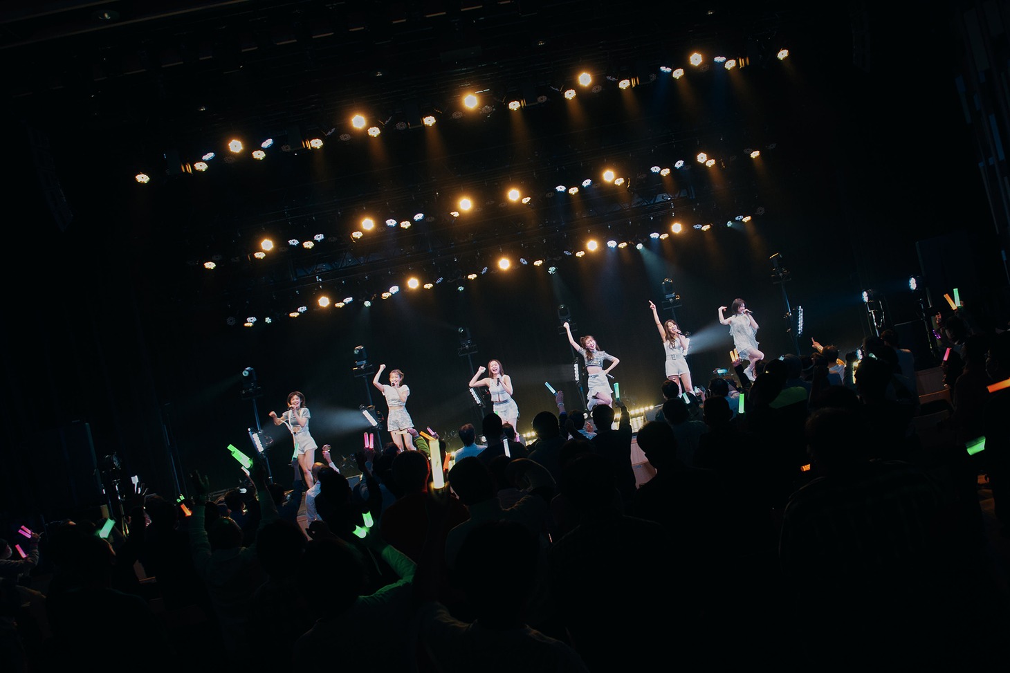 東京パフォーマンスドール「The 7th Anniversary DANCE SUMMIT」の様子。（写真提供：EPICレコードジャパン）