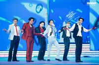 「2020 Mnet ASIAN MUSIC AWARDS (MAMA)」のステージでパフォーマンスを披露するBTS。(c)CJ ENM Co., Ltd, All Rights Reserved.
