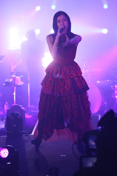 milet（写真提供：ソニー・ミュージックレーベルズ）