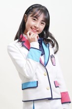 LinQ新メンバーの有村南海。12歳。