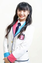 LinQ新メンバーの黒田れい。14歳。