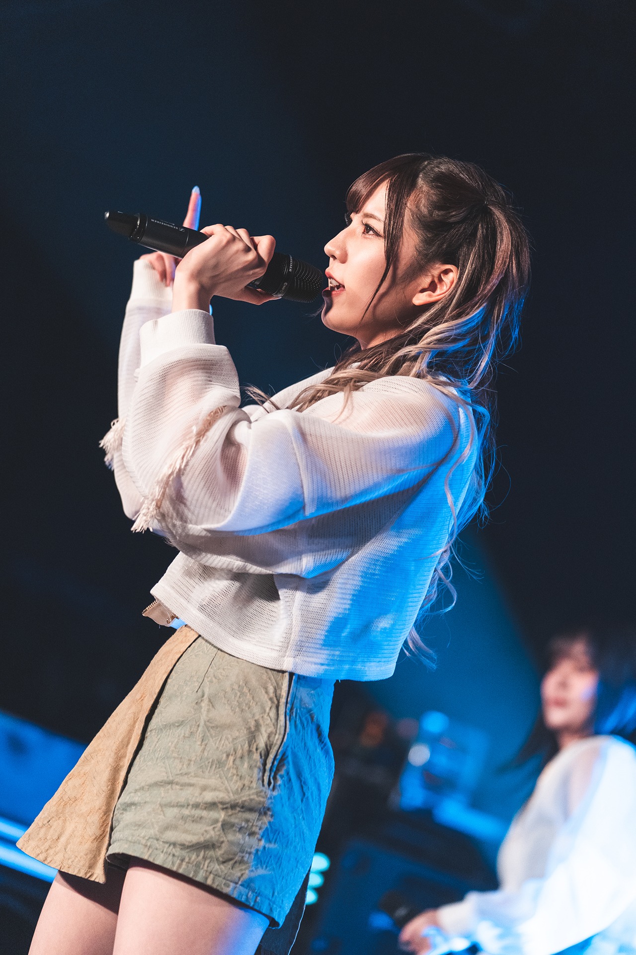 raymayによるライブの様子。（写真提供：パーフェクトミュージック）