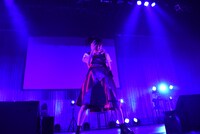 「NO ANSWER!」を披露する澪風。