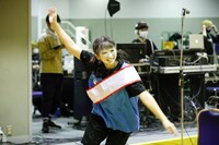 粉まみれの春乃きいな（ばってん少女隊）。（撮影：笹森健一）