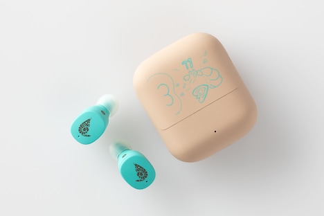 真山りか＆小林歌穂モデル「TWS07R-MK」。