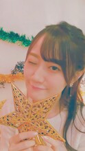 小倉唯「Very Merry Happy Christmas」ミュージックビデオより。