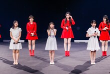 左から川名凜、船木結、松本わかな、笠原桃奈、為永幸音、上國料萌衣。