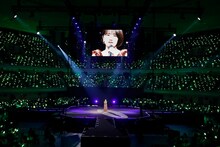 「帰りたくないな。」を歌唱する船木結。