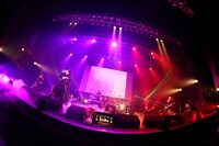 defspiral（撮影：上野宏幸［nonfixcreative］）