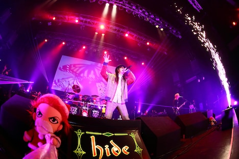 MAGUMI（LA-PPISCH、MAGUMI AND THE BREATHLESS）（撮影：上野宏幸［nonfixcreative］）