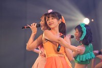 吉川千愛の卒業が発表された「LinQ アルバムLIVE Vol.3」公演の様子。