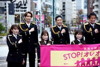 上段左から橘慶太、松本利夫、杉良太郎。下段左から飯豊まりえ、川栄李奈、秋元真夏。