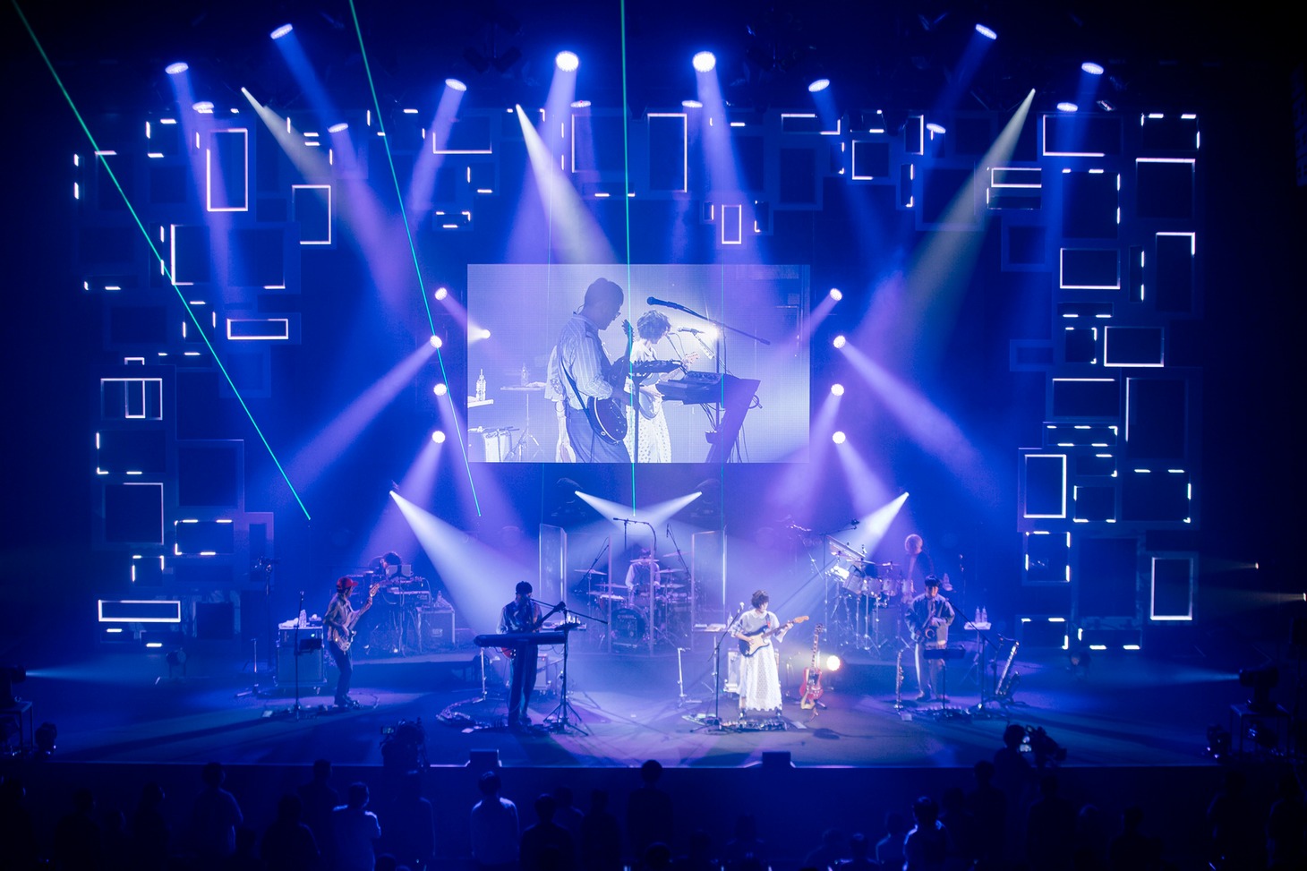 「KIRINJI LIVE 2020」より。（撮影：藤井拓）