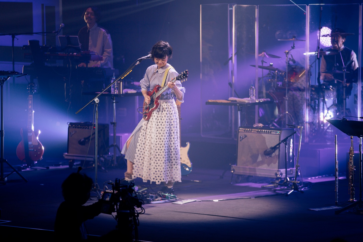 「KIRINJI LIVE 2020」より。（撮影：藤井拓）