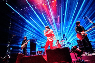 「THE COLLECTORS, HISASHI KATO 60th BIRTHDAY LIVE SHOW "Happenings 60 Years Time Ago"」の様子。