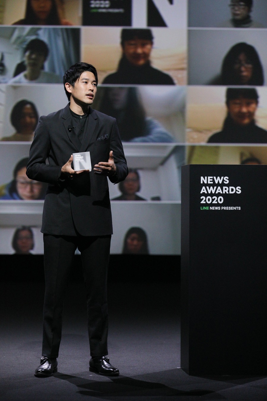 内田篤人（写真提供：LINE NEWS Presents「NEWS AWARDS 2020」）