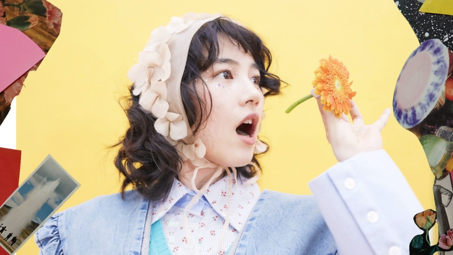 のん「ナマイキにスカート」ミュージックビデオより。