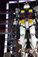 富野由悠季監督とガンダム。