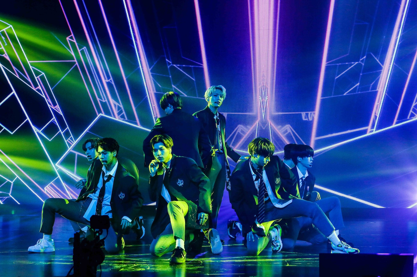 JO1「JO1 1st Live Streaming Concert『STARLIGHT』」の様子。 (c)LAPONE ENTERTAINMENT