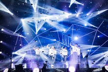 JO1「JO1 1st Live Streaming Concert『STARLIGHT』」の様子。 (c)LAPONE ENTERTAINMENT