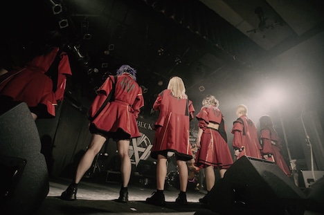 AIBECK 「Debut LIVE 1st Counter Attack」の様子。（撮影：ポテヤマムラ）