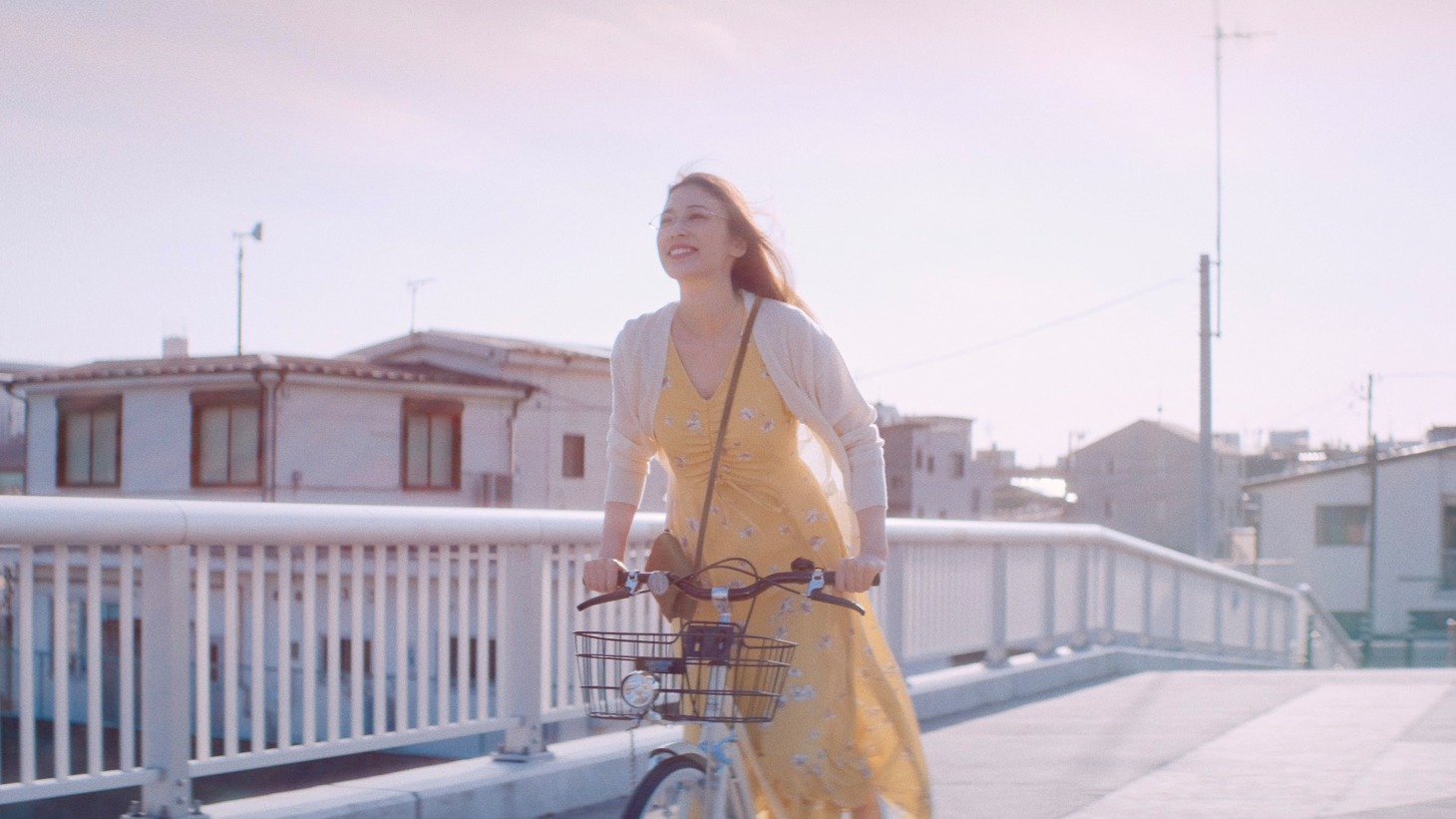 ミルボン スペシャルムービー「美容室の帰り道」より。