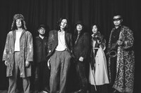 「12月20日のドレスコーズ」第1部のメンバー。（撮影：森好弘）