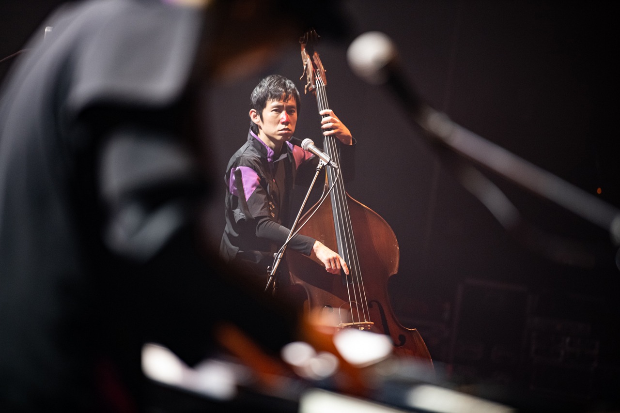 H ZETT NIRE（B）（Photo by Yuta Ito）