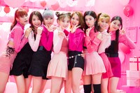 「カールキープマジック」撮影時のNiziU。