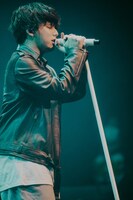 Hiro（Vo）（Photo by Shingo Tamai）