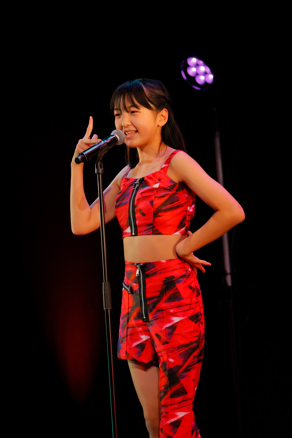 村越彩菜（写真提供：アップフロントプロモーション）