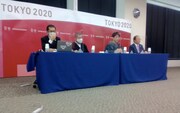Tokyo 2020公式ライブ配信より。左から高谷正哲・東京2020組織委員会スポークスパーソン、佐々木宏氏、野村萬斎、武藤敏郎・東京2020組織委員会専務理事兼事務総長。