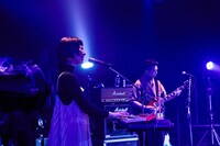 東京カランコロン（Photo by 酒井ダイスケ）