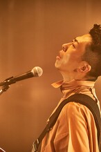 おいたん（G, Cho）（Photo by 酒井ダイスケ）