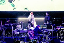 「millennium parade 3D LIVE 2020」の様子。（Photo by Kosuke Ito）