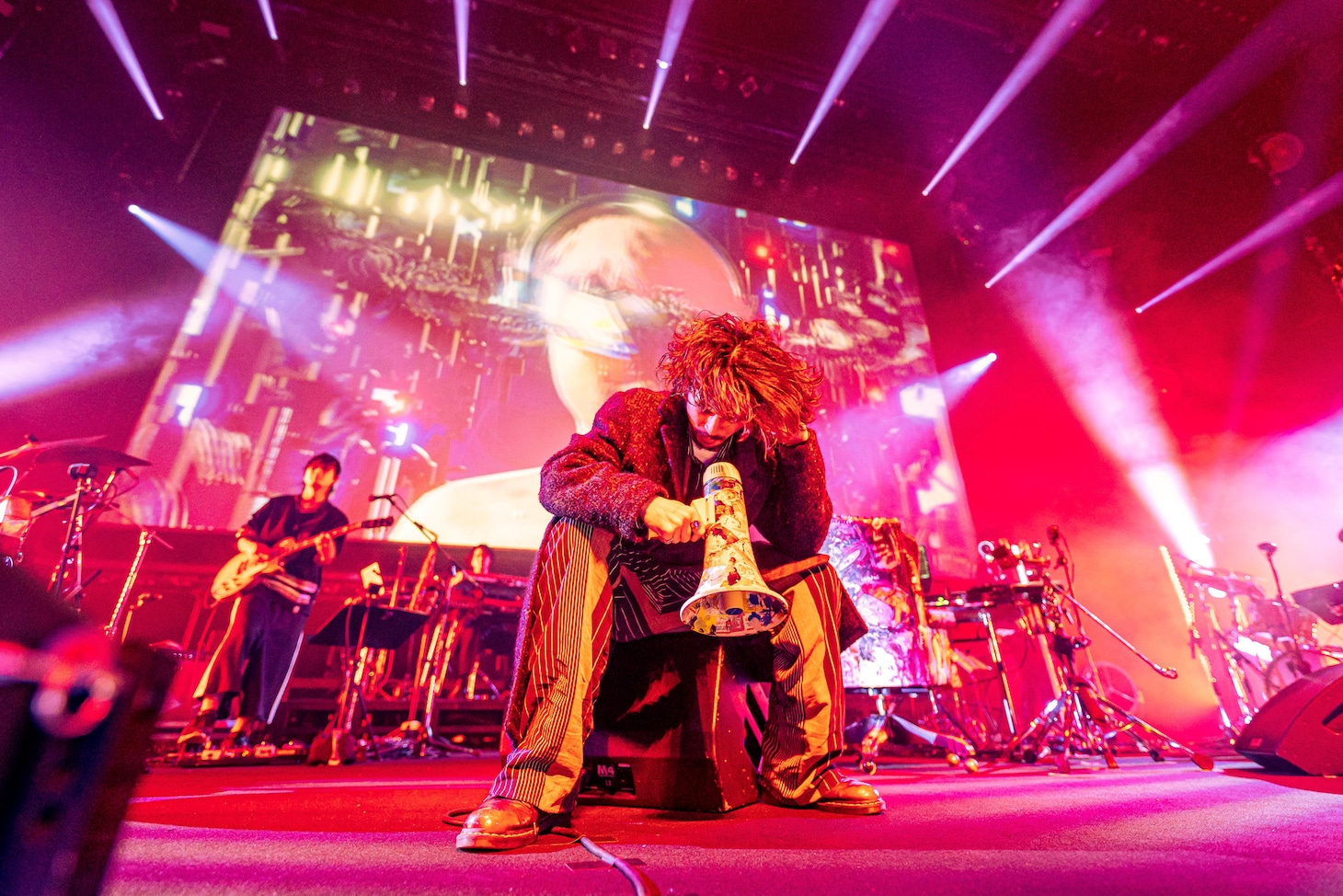 「millennium parade 3D LIVE 2020」の様子。（Photo by Kosuke Ito）