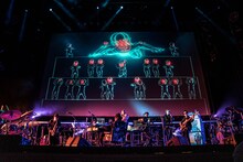 「millennium parade 3D LIVE 2020」の様子。（Photo by Kosuke Ito）