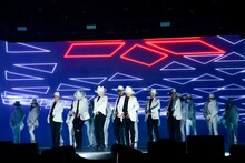 三代目 J SOUL BROTHERS from EXILE TRIBE「LIVE×ONLINE BEYOND THE BORDER "三代目 J SOUL BROTHERS" Christmas Party」の様子。（写真提供：LDH JAPAN）