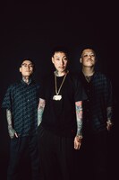 舐達麻。左から、DELTA9KID、賽 a.k.a. BADSAIKUSH、G-PLANTS。