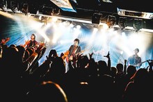 「Brian the Sun TOUR 2020『LIVE PARADE -winter-』」大阪・Music Club JANUS公演の様子。（撮影：渡邉一生）
