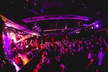 「Brian the Sun TOUR 2020『LIVE PARADE -winter-』」大阪・Music Club JANUS公演の様子。（撮影：渡邉一生）