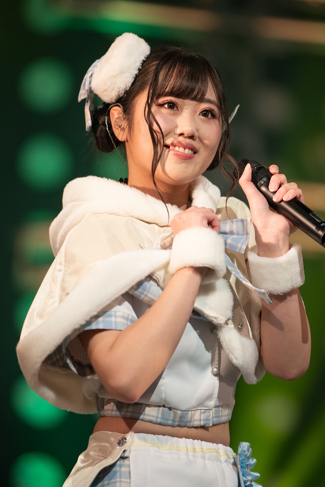 山崎夏菜
